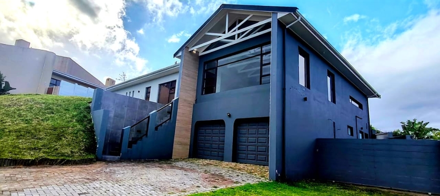 4 Bedroom Property for Sale in Blue Bend Eastern Cape